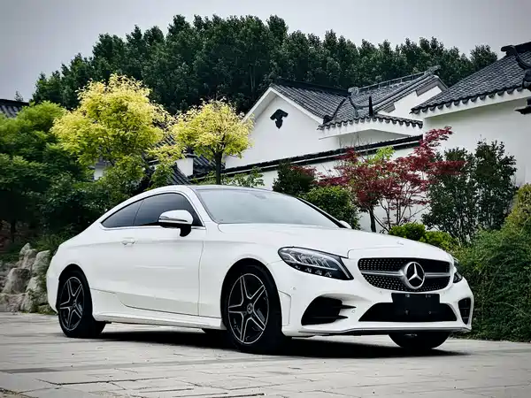 Mercedes-Benz C-Class 2021