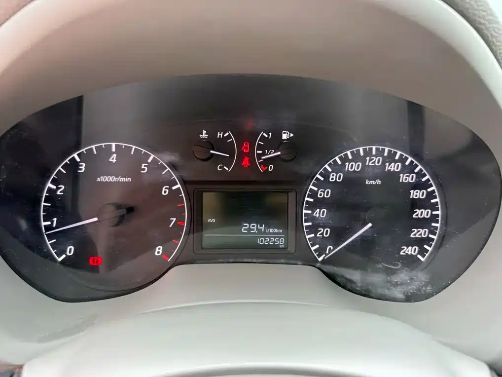 Nissan Sylphy 2015 — фото 14