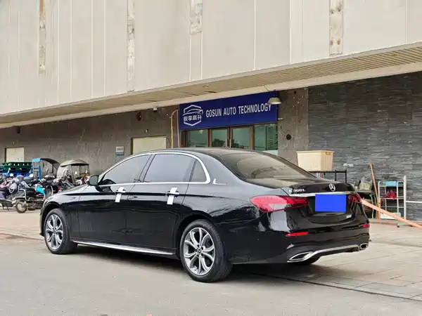 Mercedes-Benz E-Class 2021