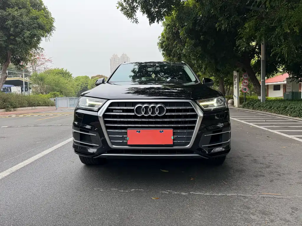 Audi Q7 2016 — фото 2