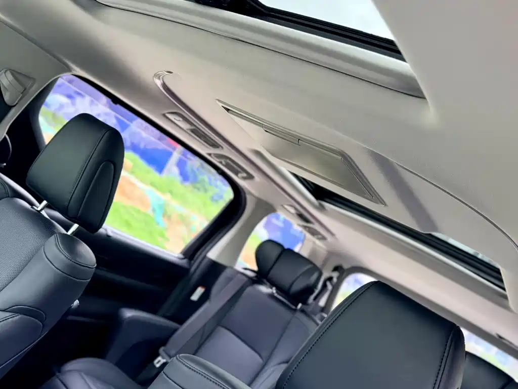 Toyota Alphard 2026 — фото 10