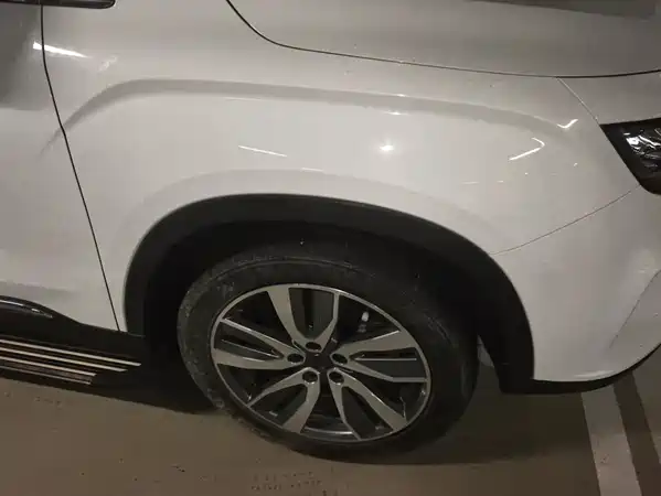 Geely Haoyue 2021