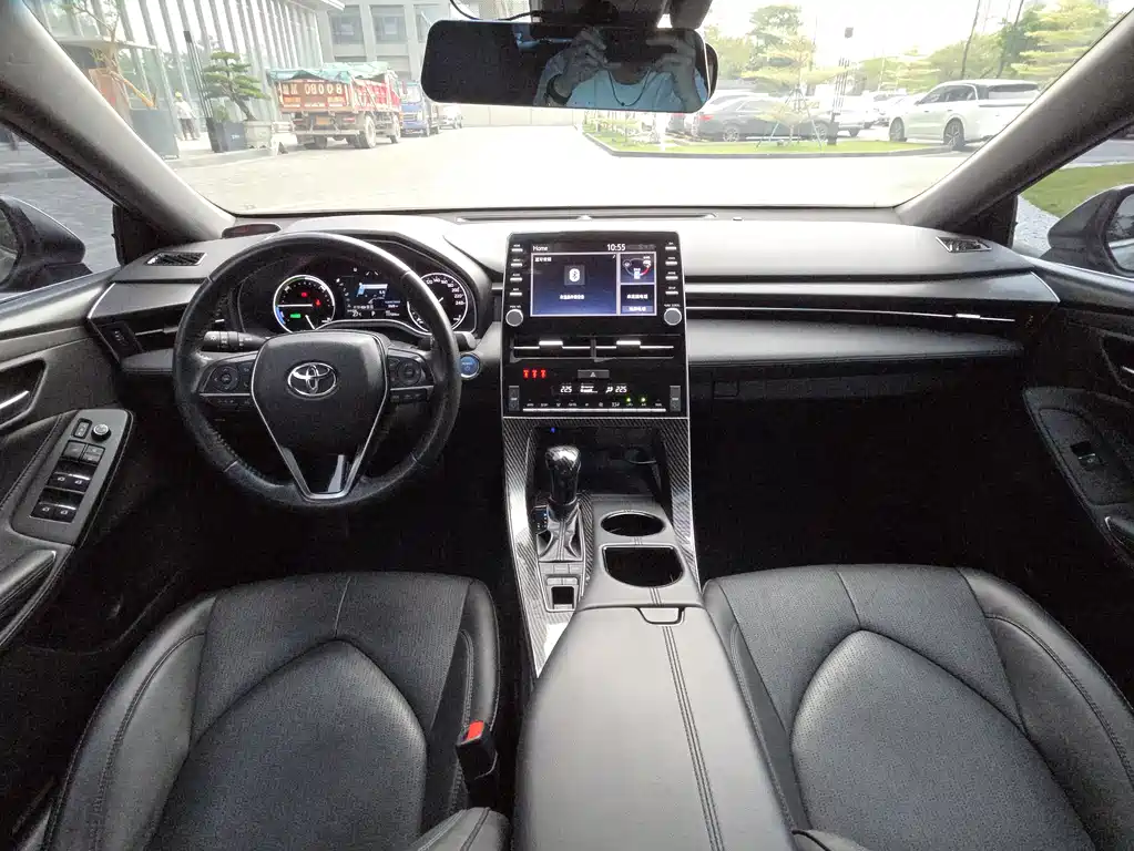 Toyota Avalon 2020 — фото 16