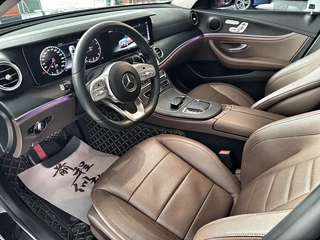Mercedes-Benz E-Class 2020 — фото 9
