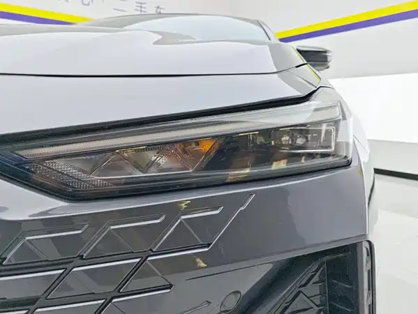 Changan UNI-V 2023