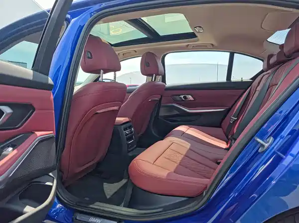 BMW i3 2022