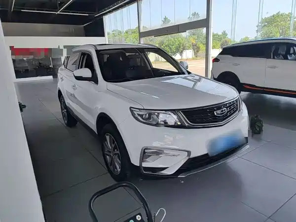 Geely Boyue 2021