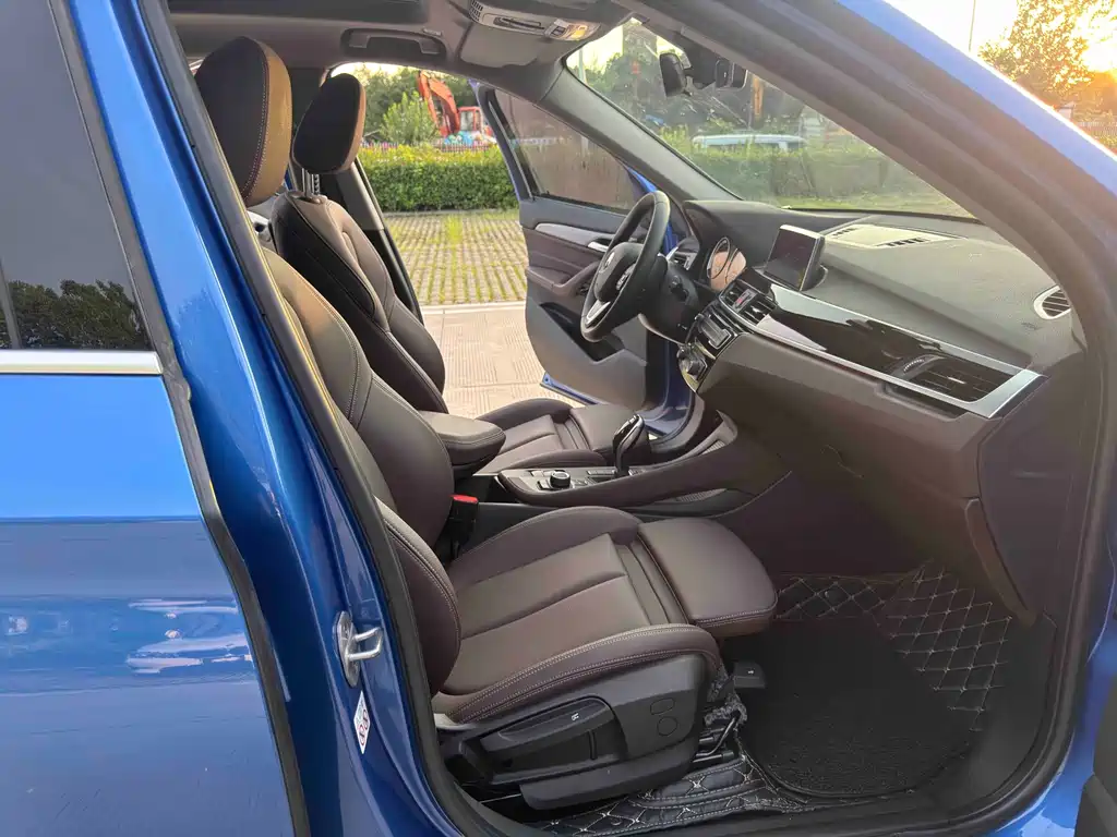 BMW X1 2020 — фото 11
