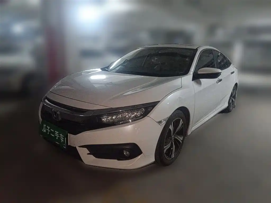 Honda Civic 2018 — фото 1