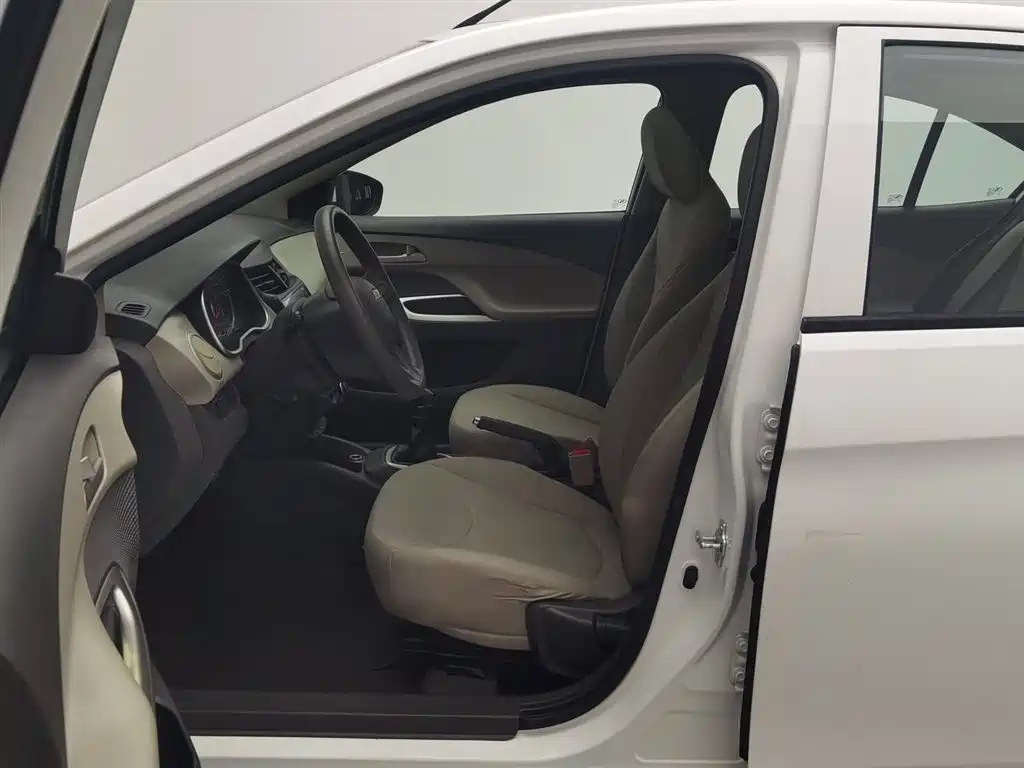 Chevrolet Sail 2017 — фото 10