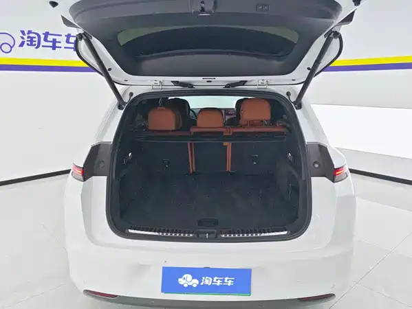 Li Auto L7 2024