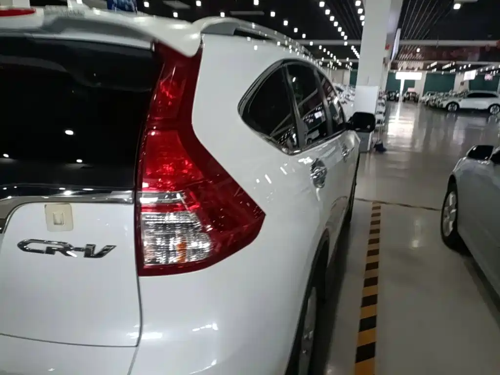 Honda CR-V 2017 — фото 8