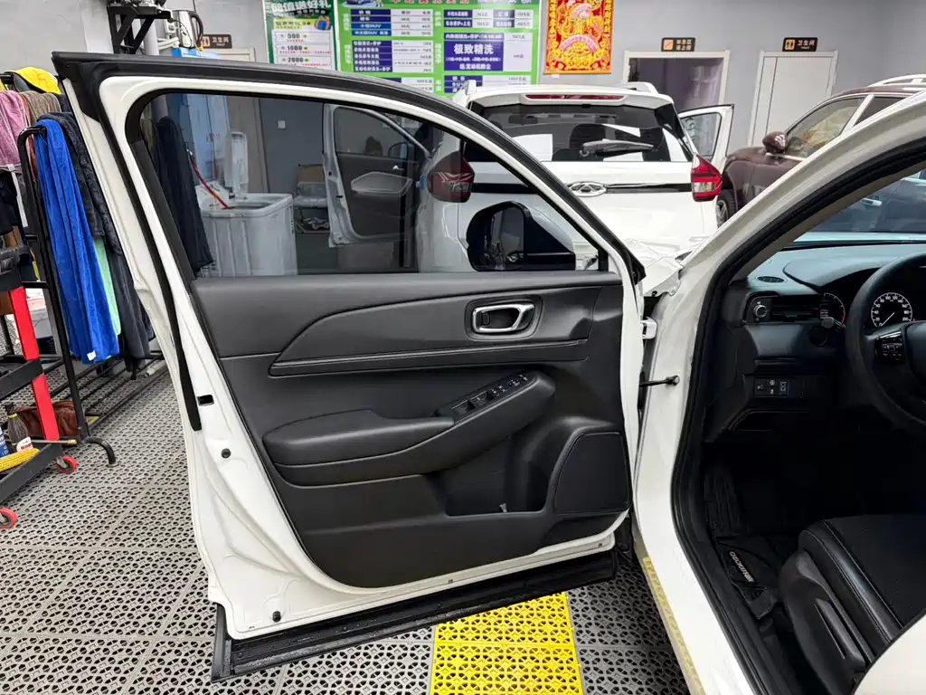Honda Vezel 2023 — фото 16