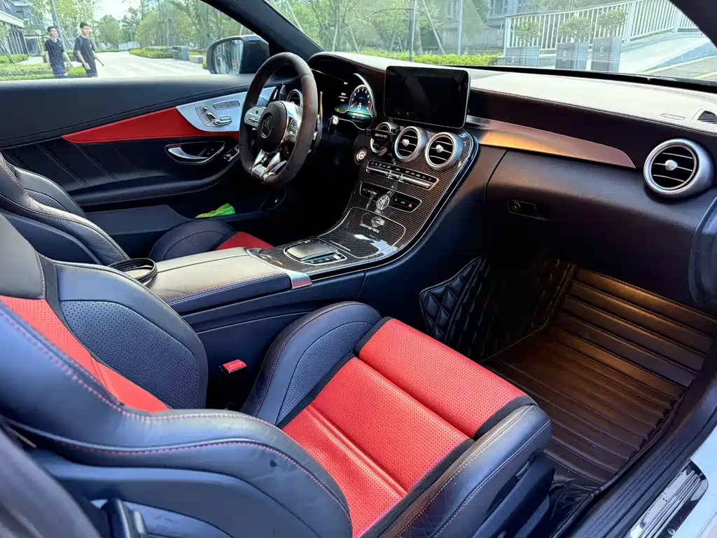 Mercedes-Benz C-Class AMG 2020 — фото 4