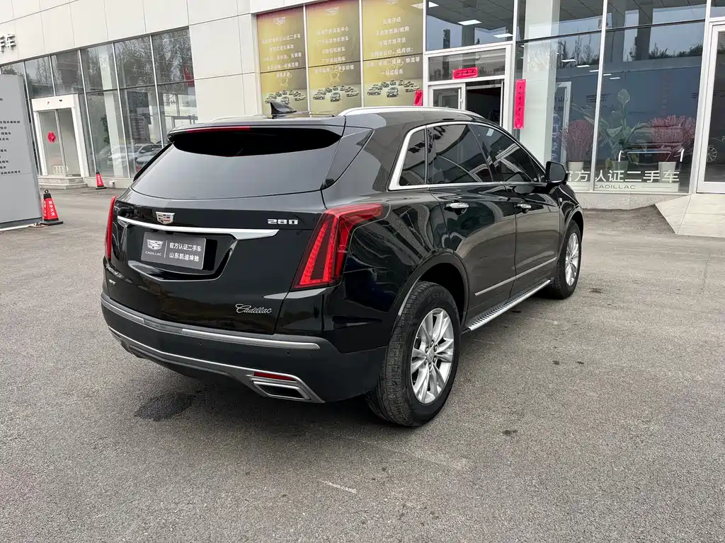 Cadillac XT5 2021 — фото 13