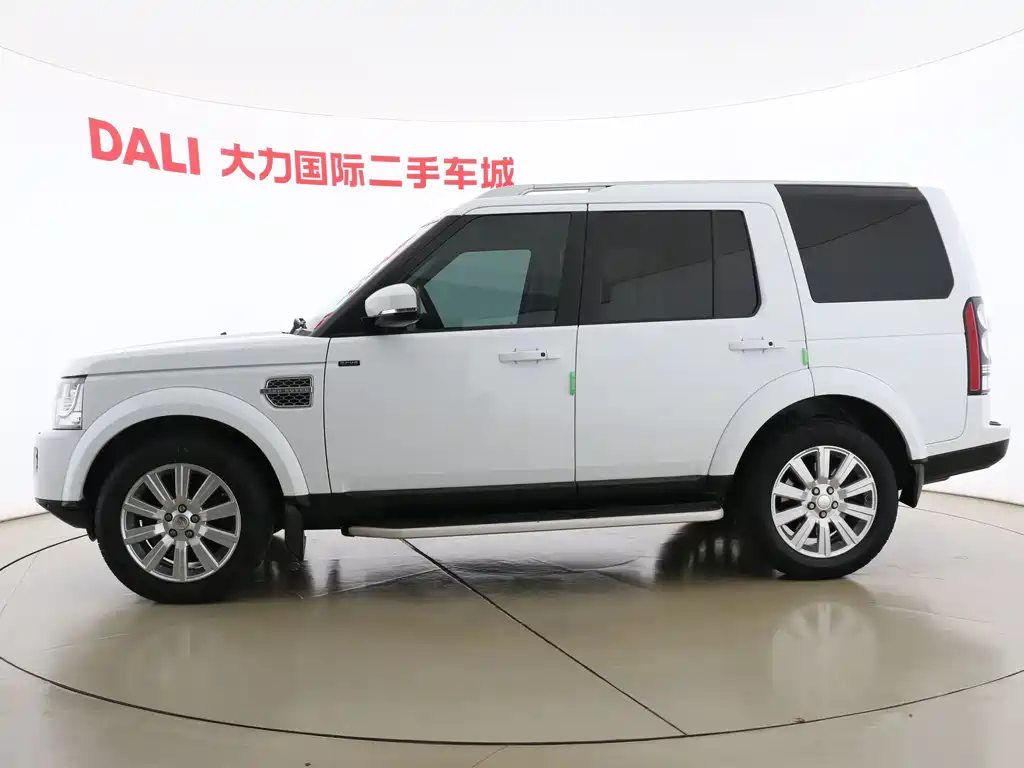 Land Rover Discovery 2015 — фото 3