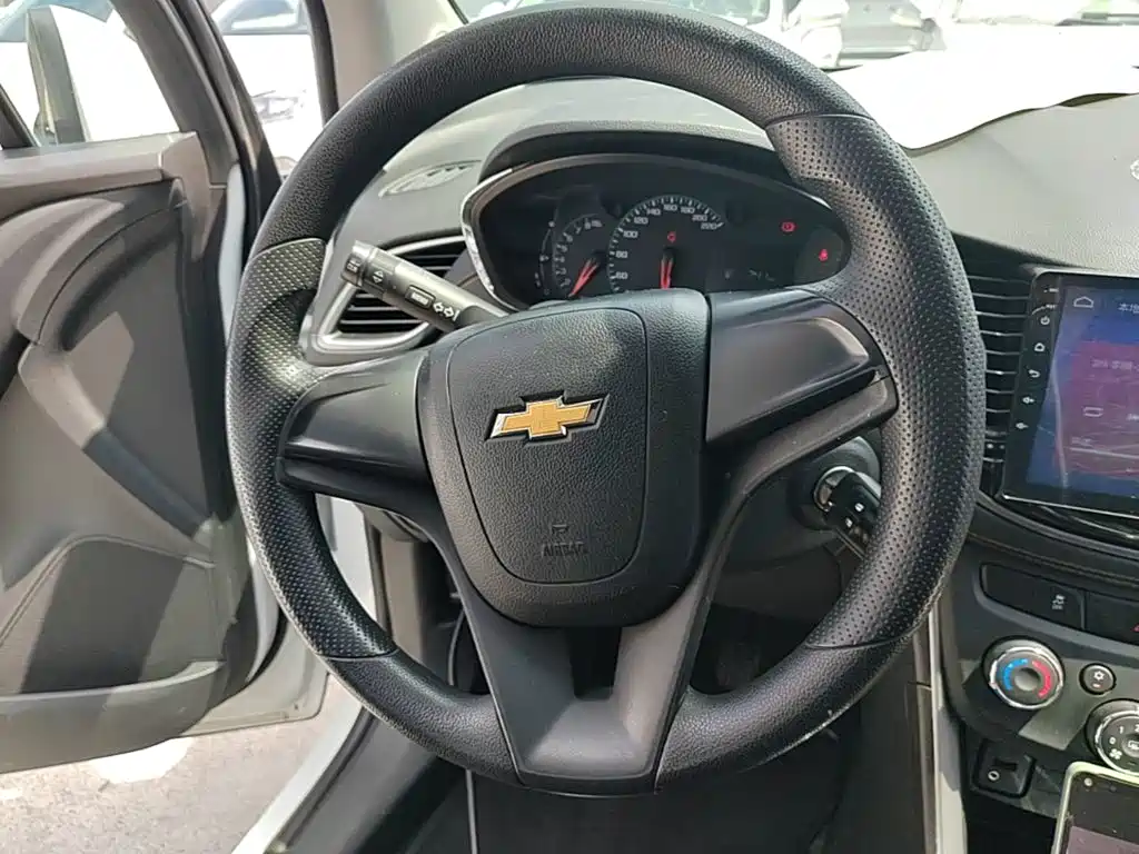 Chevrolet Trax 2018 — фото 11