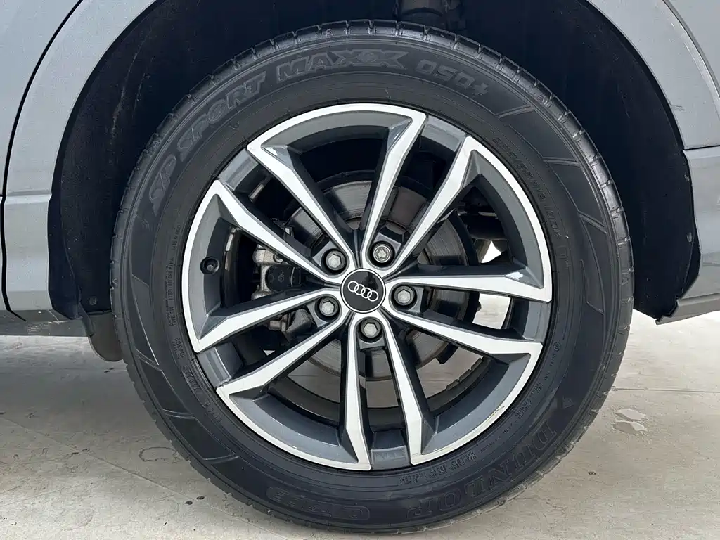 Audi Q3 2022 — фото 17