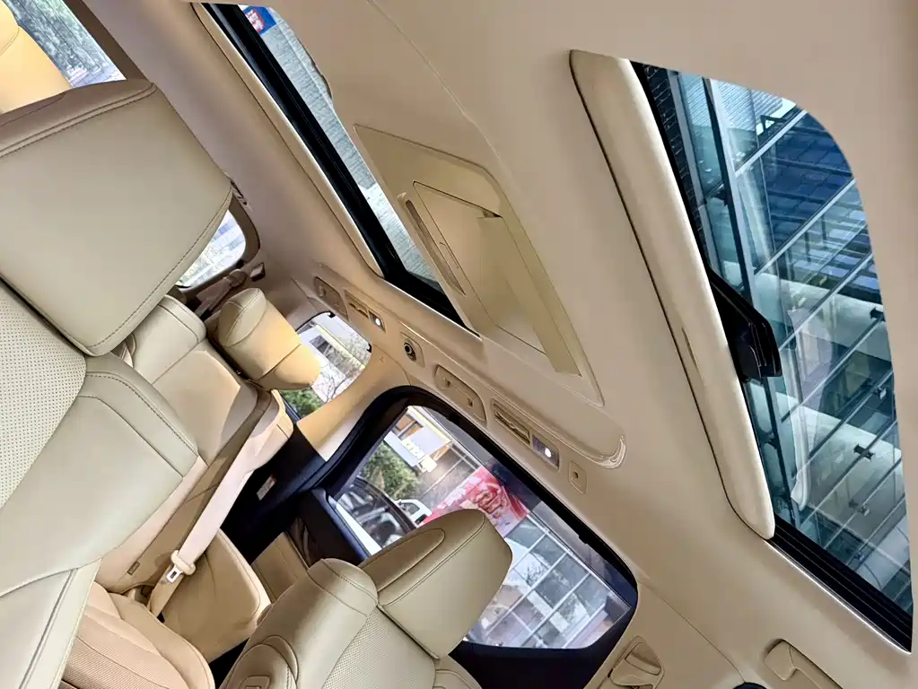 Toyota Alphard 2019 — фото 8