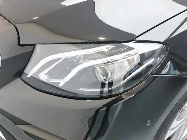 Mercedes-Benz E-Class 2020 — фото 9