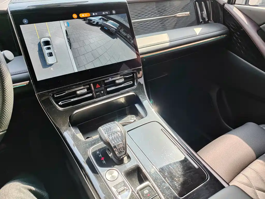 GAC Motor Trumpchi M8 2023 — фото 13