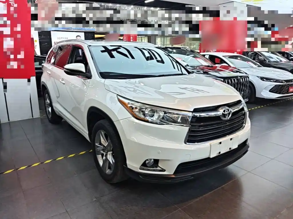 Toyota Highlander 2017 — фото 4