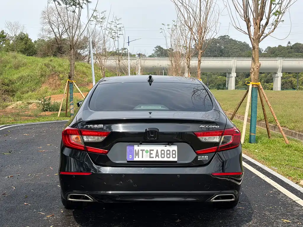 Honda Accord 2021 — фото 13