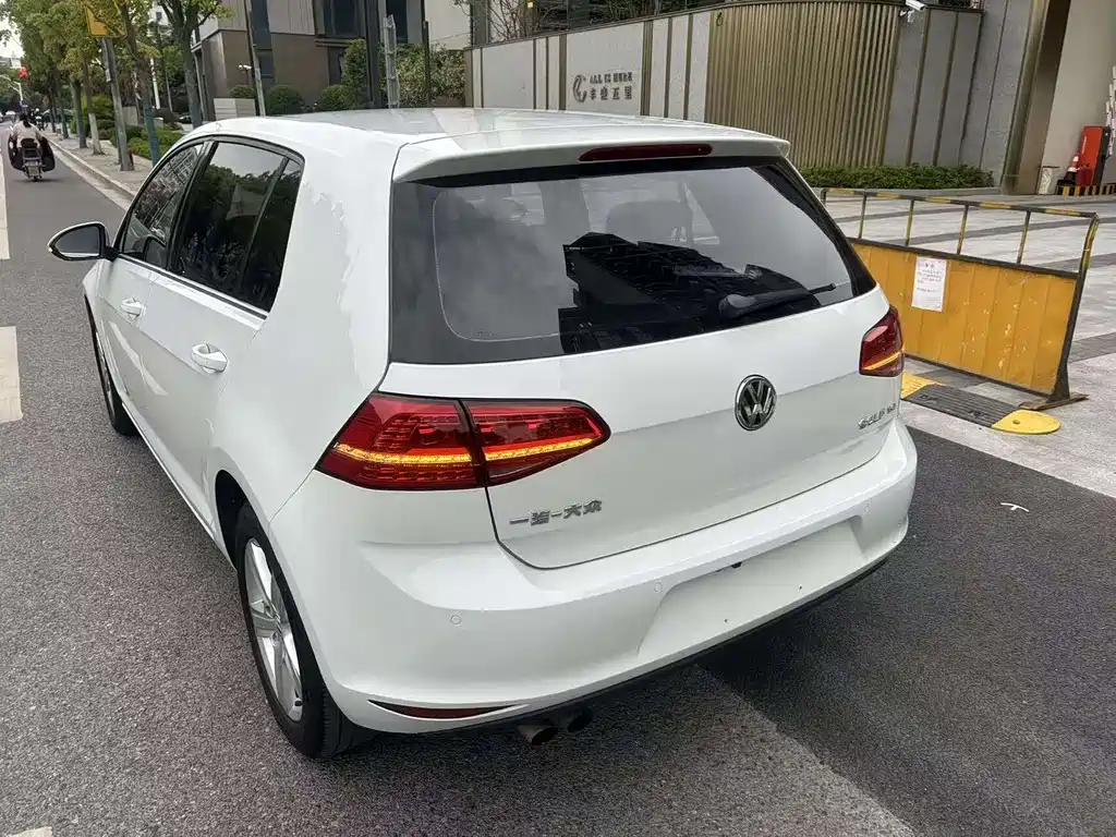 Volkswagen Golf 2015