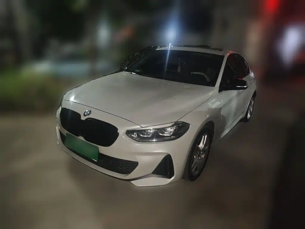 BMW 1 Series 2022