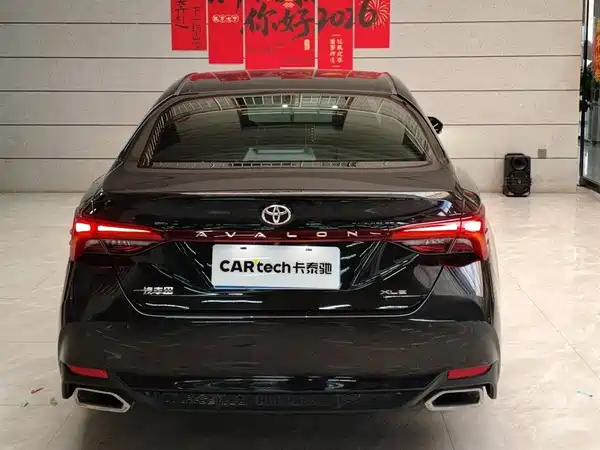 Toyota Avalon 2019