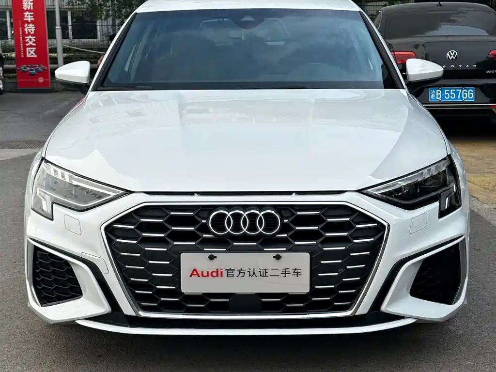 Audi A3 2022 — фото 18
