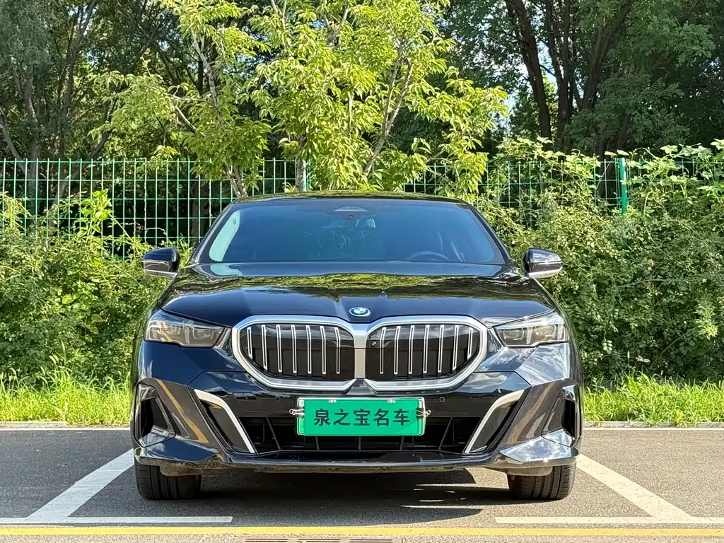 BMW i5 2024 — фото 2