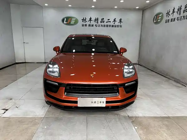 Porsche Macan 2024