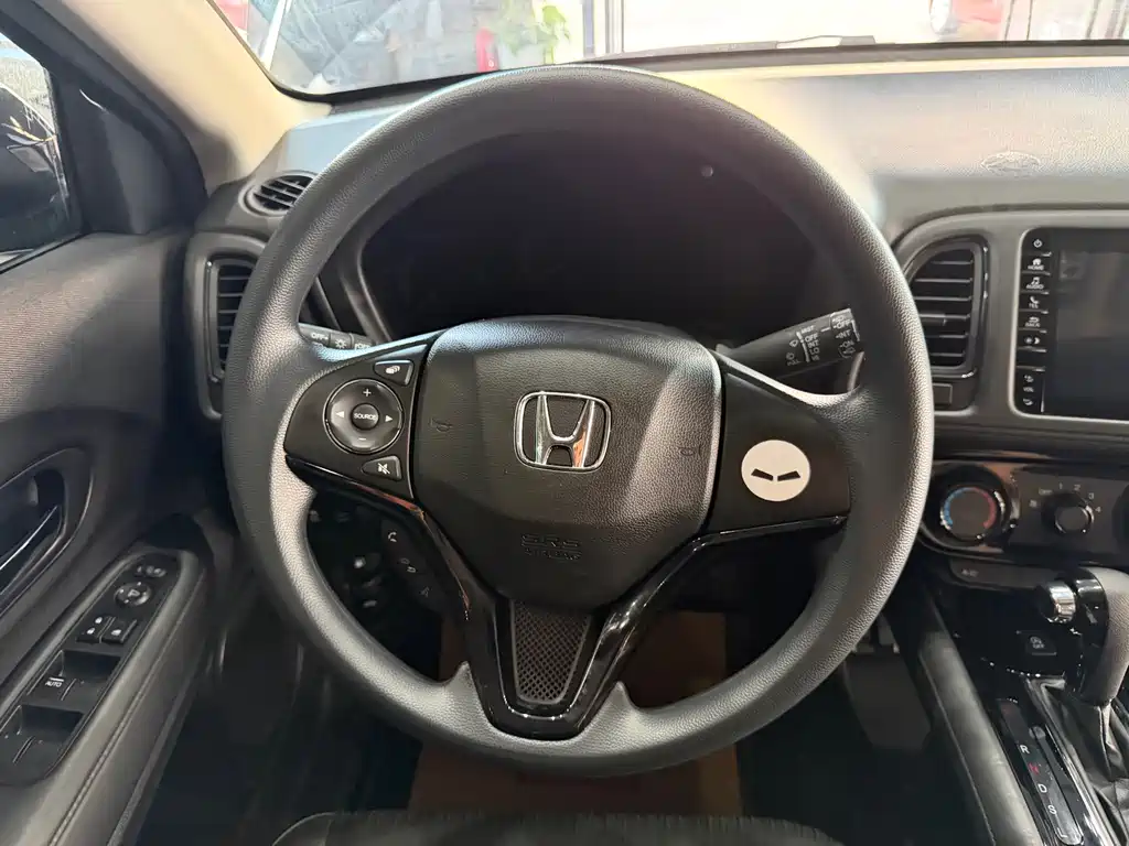Honda Vezel 2021 — фото 11