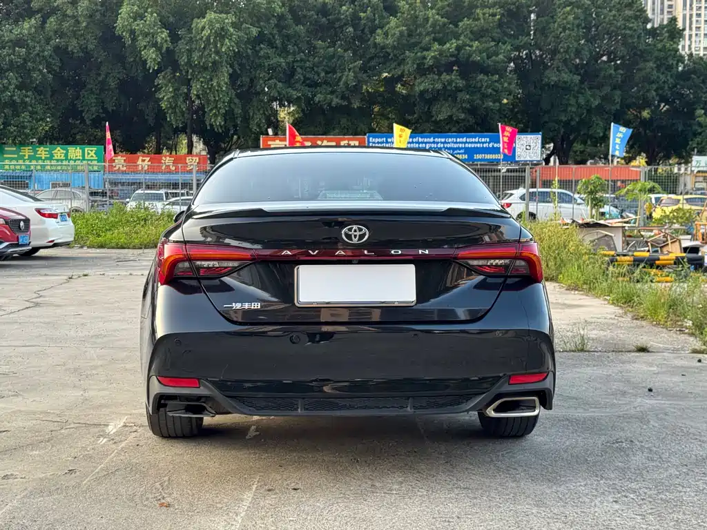 Toyota Avalon 2022 — фото 14