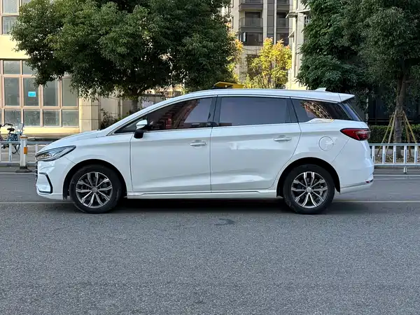 BYD Song MAX 2021