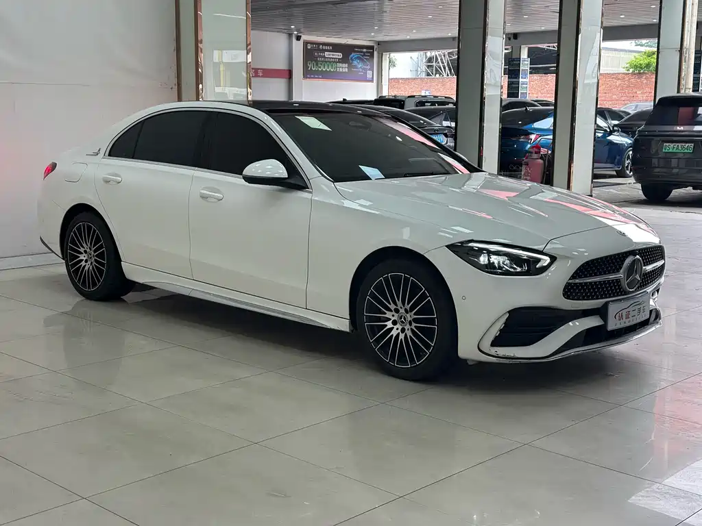 Mercedes-Benz C-Class 2022