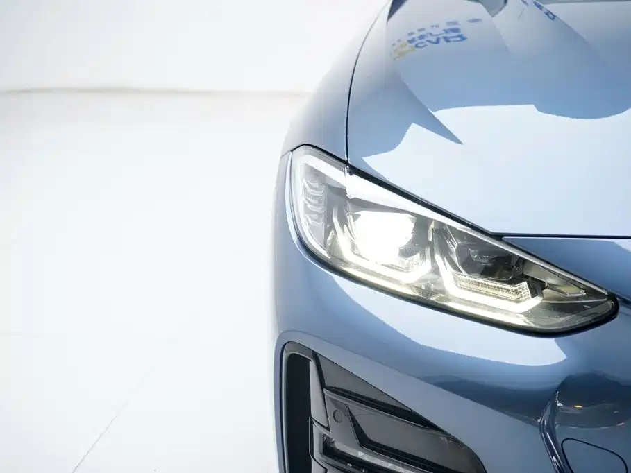BMW 4 Series 2022 — фото 11