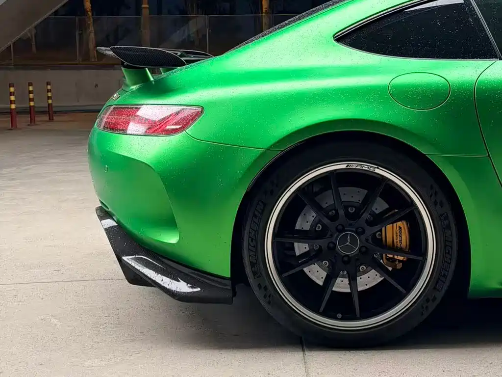 Mercedes-Benz AMG GT 2019 — фото 12