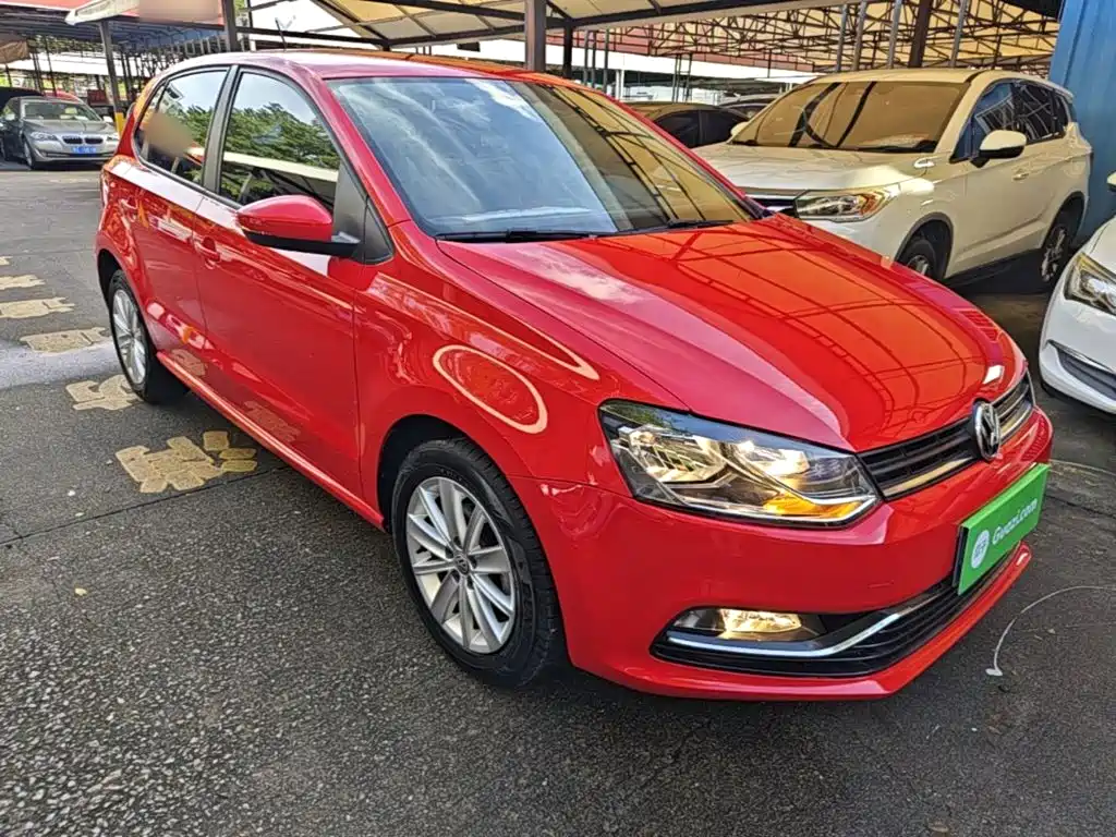 Volkswagen Polo 2015 — фото 22