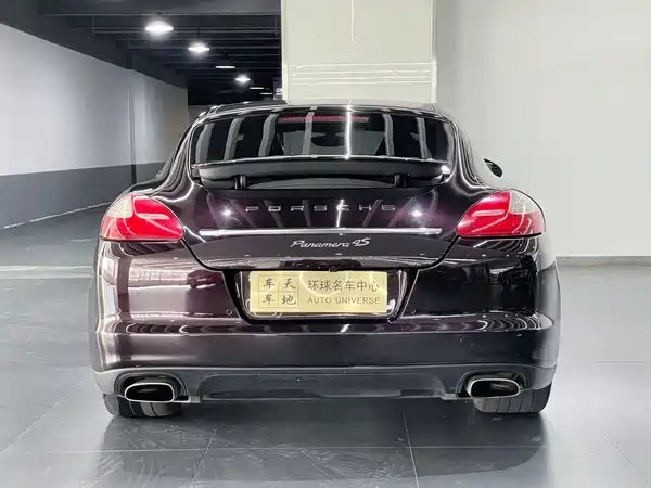 Porsche Panamera 2013