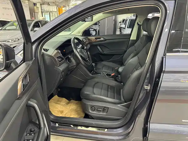Volkswagen Tharu 2022