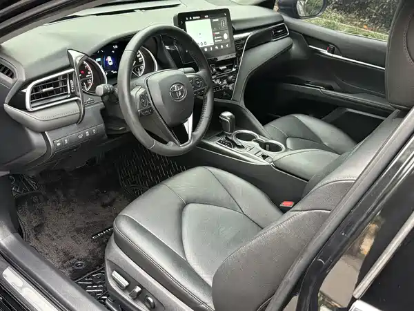 Toyota Camry 2021