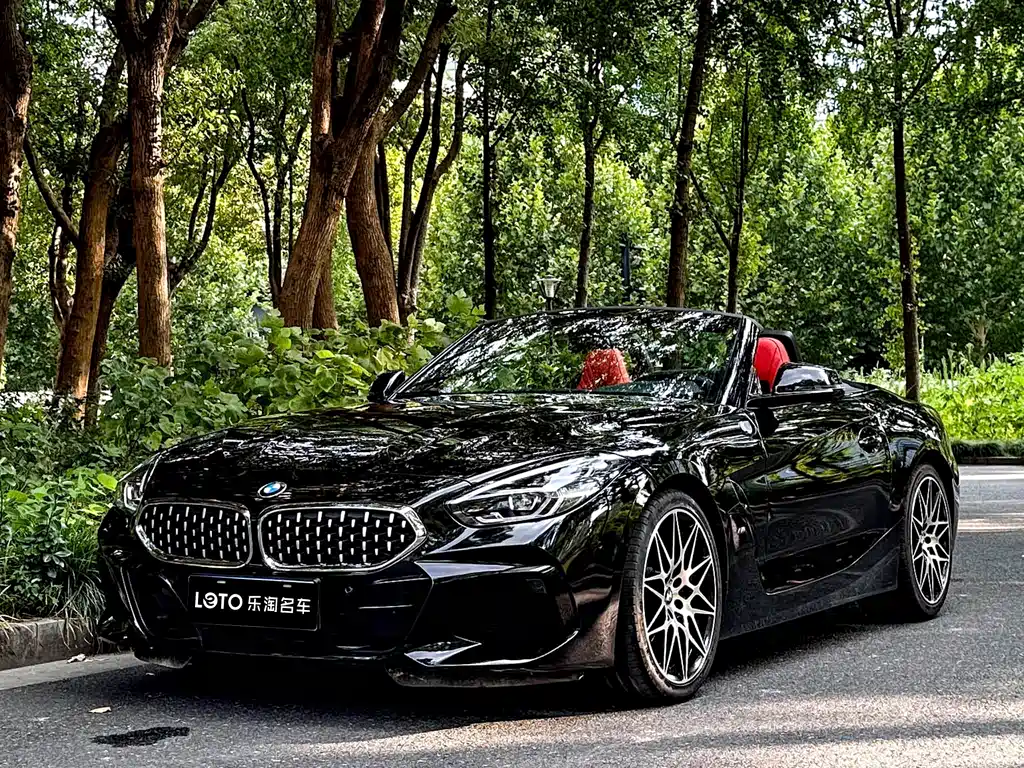 BMW Z4 2021 — фото 1