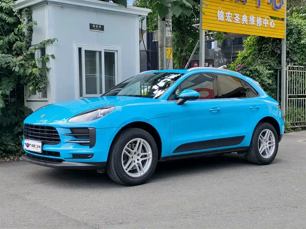 Porsche Macan 2020 — фото 1