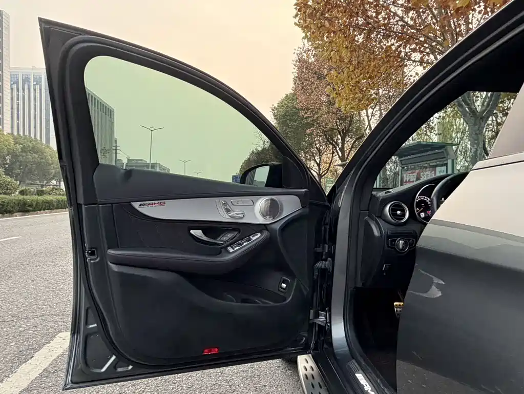 Mercedes-Benz GLC Coupe AMG 2022 — фото 16
