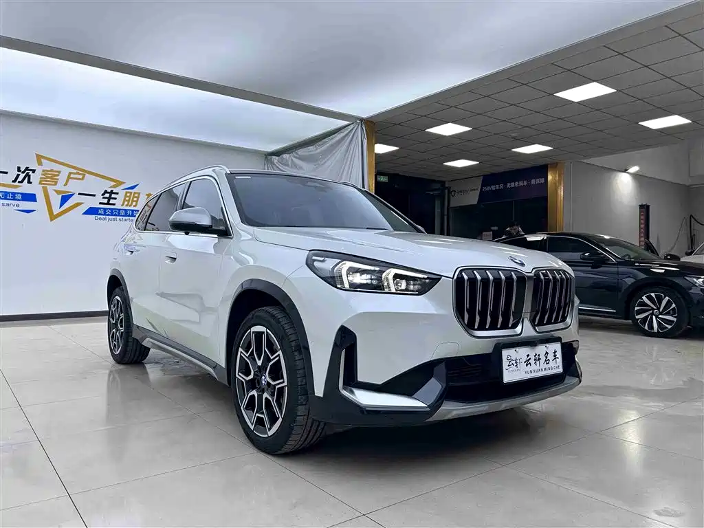 BMW X1 2024 — фото 3