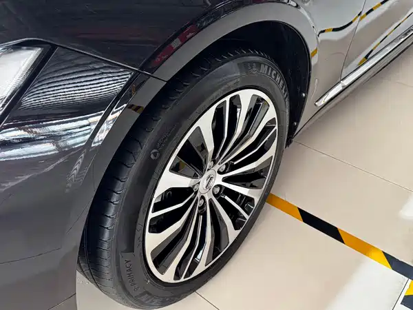 Volvo S90 2024