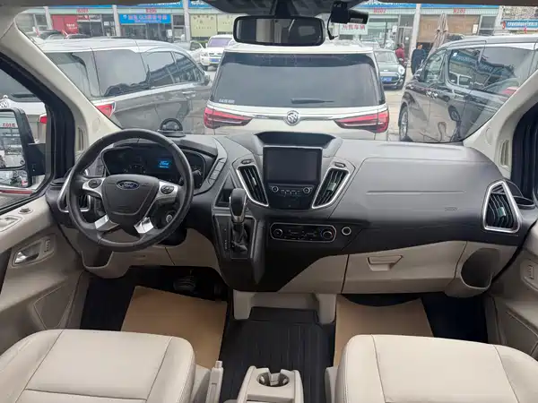 Ford Tourneo 2018