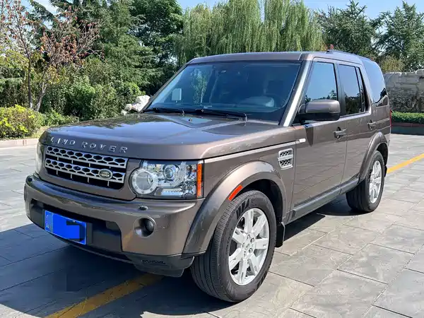 Land Rover Discovery 2010